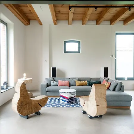 Gut Zahren Apartment *