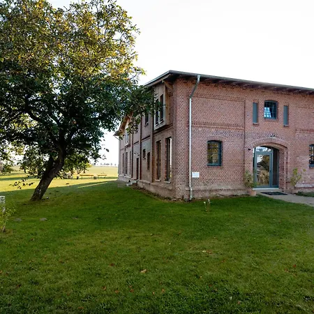 Gut Zahren Apartment