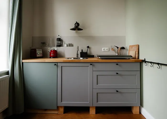 Gut Zahren アパート